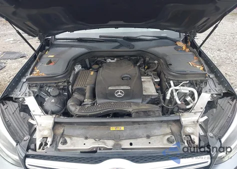 2016 Mercedes-Benz Glc 300 from USA, damaged, VIN WDC0G4JB2GF025793